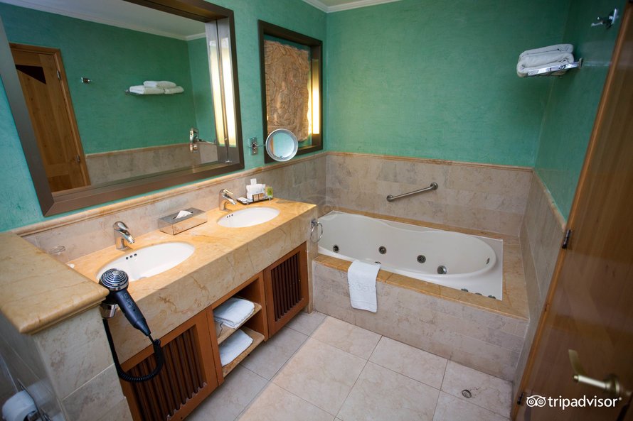 6380-jr-suite--v4089031