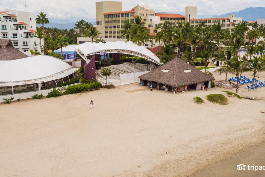 aerial-photography--v14360484