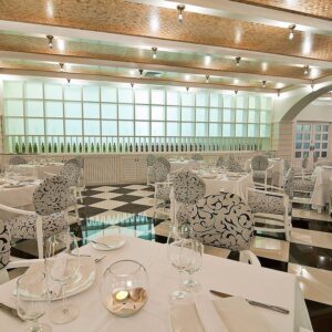 blue-moon-restaurant