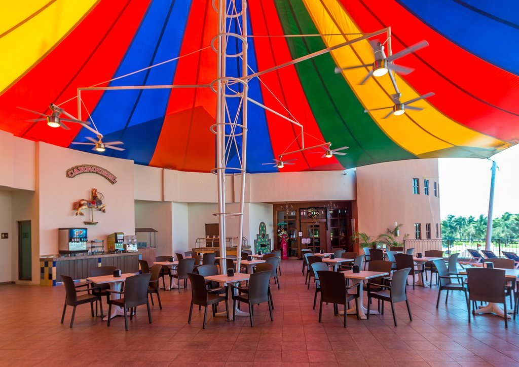 carrousel-is-the-idyllic