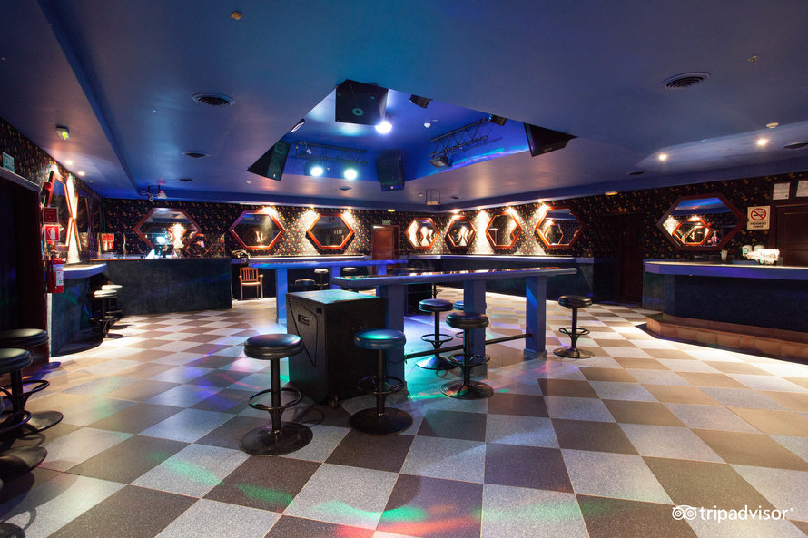 clubs–v2458300