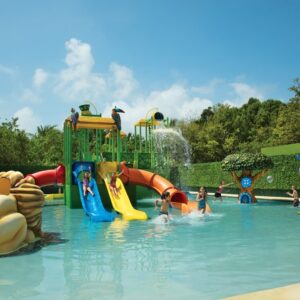 explorer-s-club-water