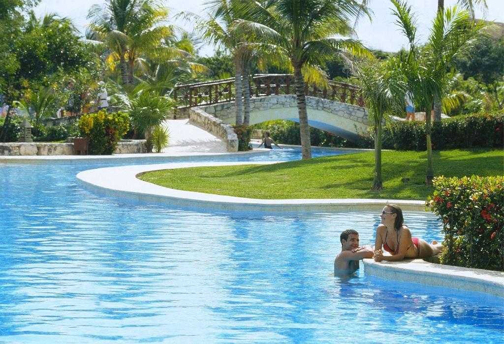 iberostar-paraiso-beach (1)