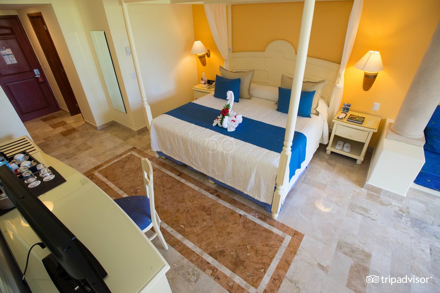 junor-suite-king–v5815689