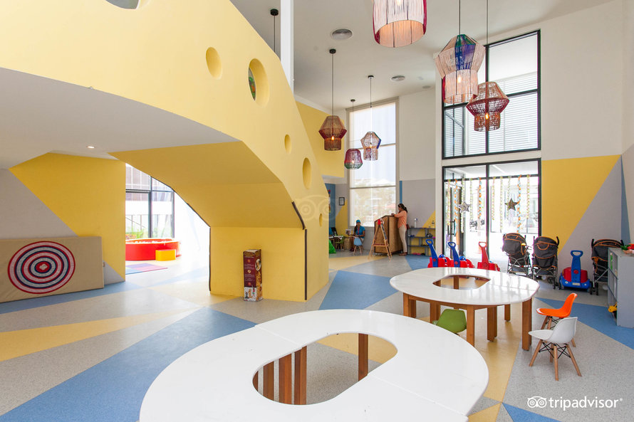 kids-club–v16682621