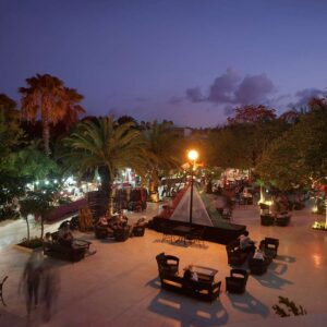 la-placita-courtyard