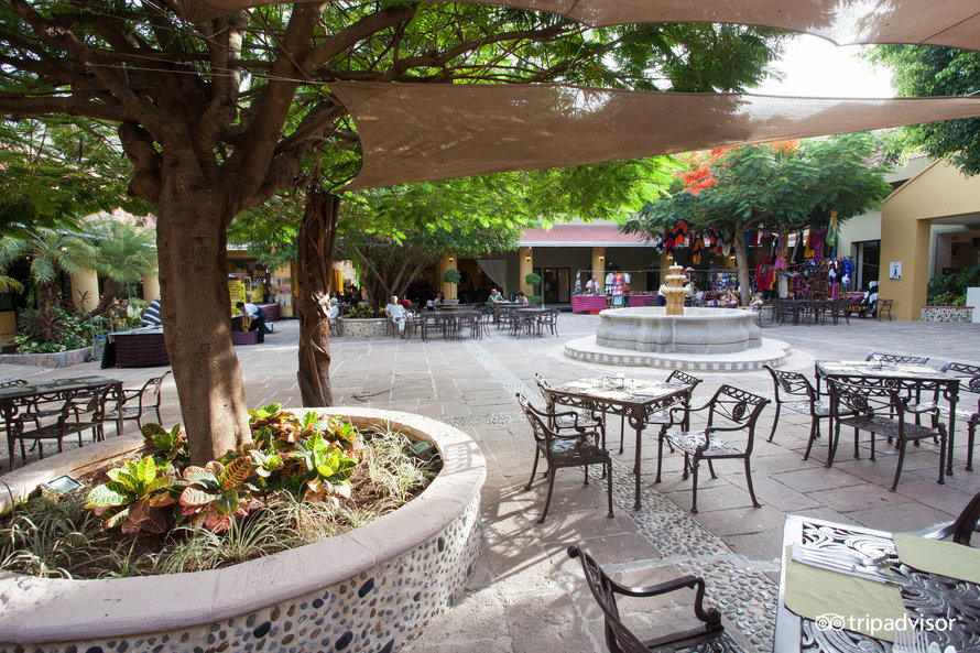 patio-central–v3164622