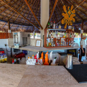 pool-bar-splash--v15917295