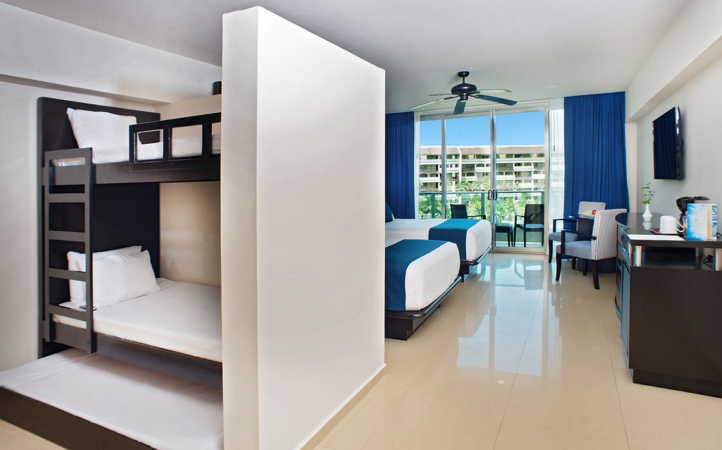 seadust-cancun-family (6)