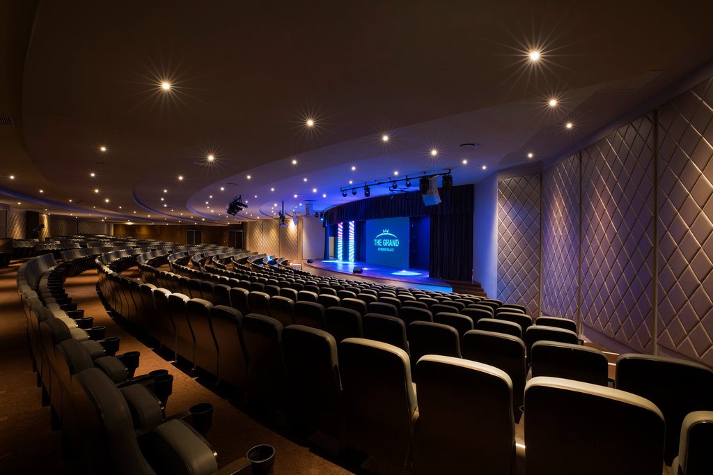 the-grand-at-moon-palace (1)