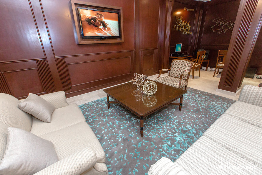 the-lounge–v15917288