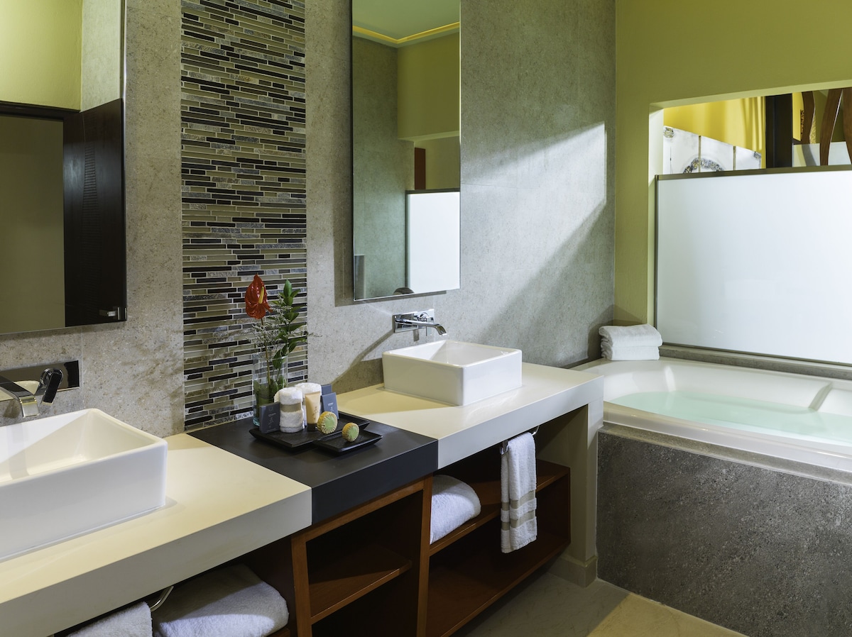 w8167h6114x9y18-c40d056d