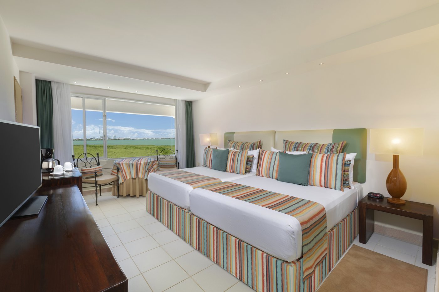 VwzmOKwBhrXHwF2vXtLLeepXXcdR83S9XLBxOgWa