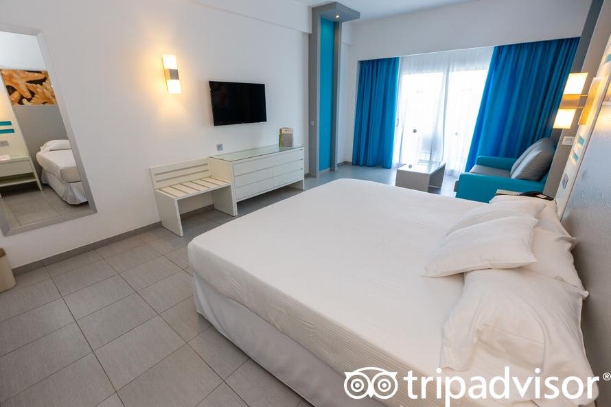 standard-room-v18550627