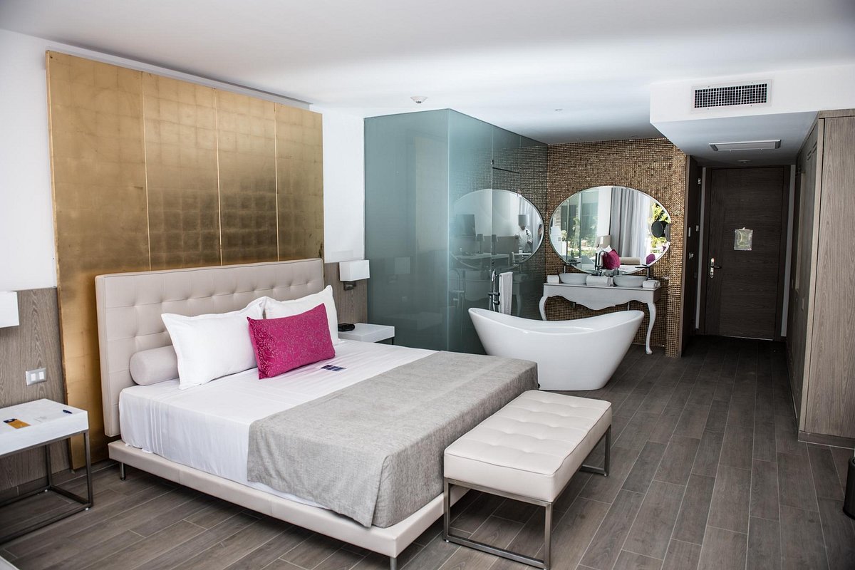 platinum-yucatan-princess (7)