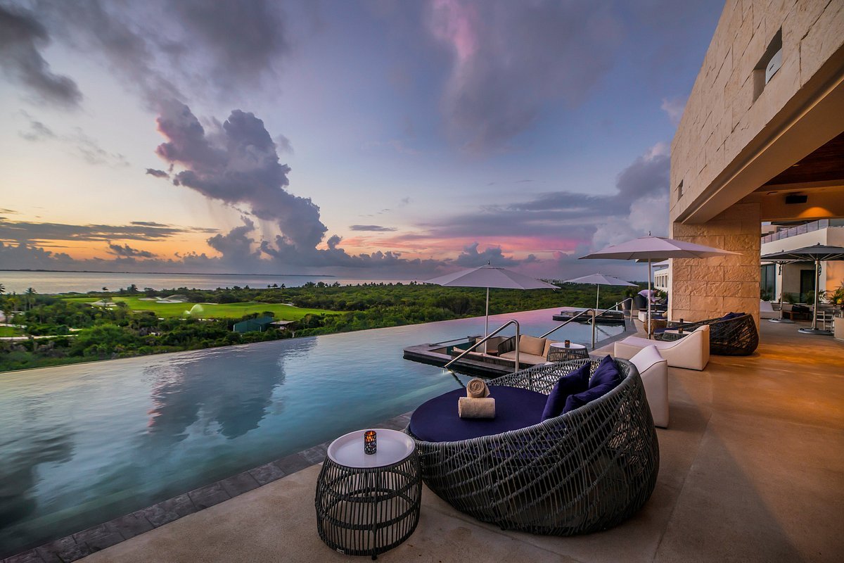 el-cielo-sky-bar-lounge (1)