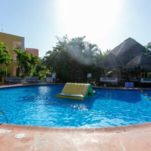 pool-v18447960
