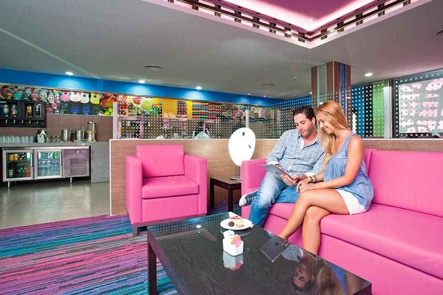 lounge-bar-riu-palace-mexico_tcm49-226376