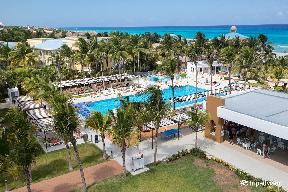 rooftop-view–v13181710