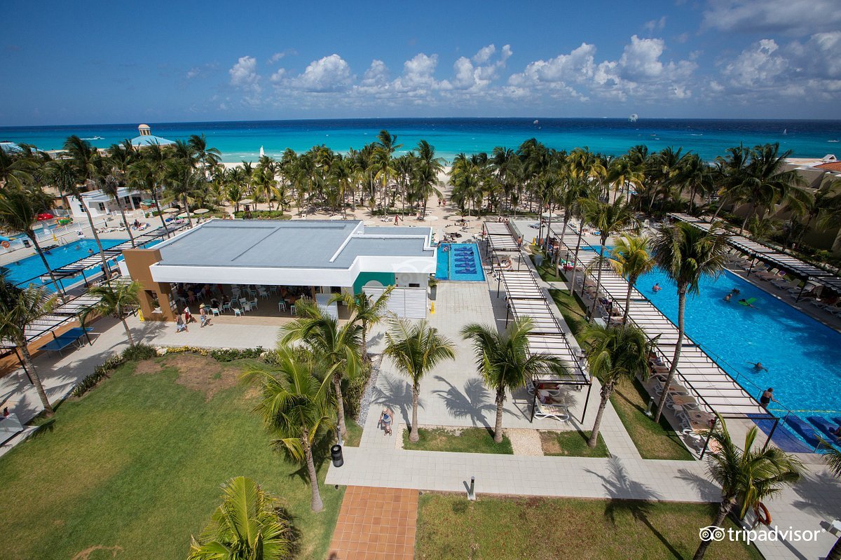 rooftop-view–v13182045