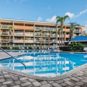 outdoor-pool (1)