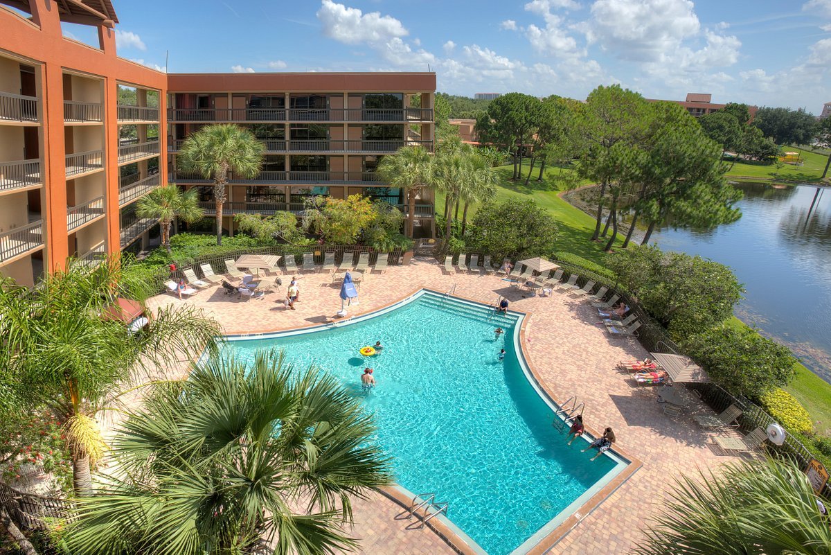 pool-two-building-1000