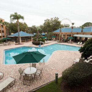 pool--v15949071