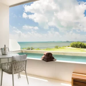 DREVC-P0010-Preferred-Club-Deluxe-Ocean-View-Plunge-Pool-Balcony.16x9