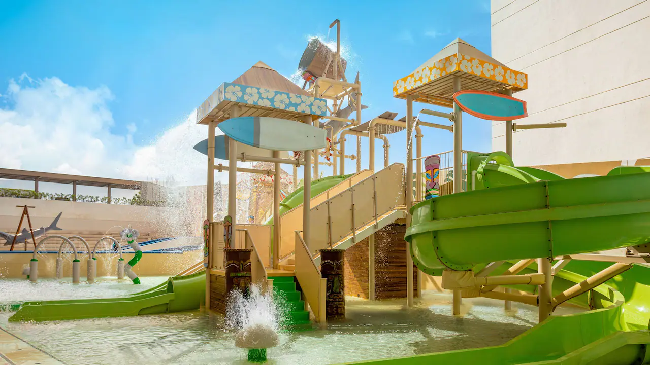 DREVC-P0029-Wave-Pool-Slides.16x9