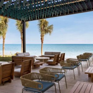 ice-7403860-99692684-409473