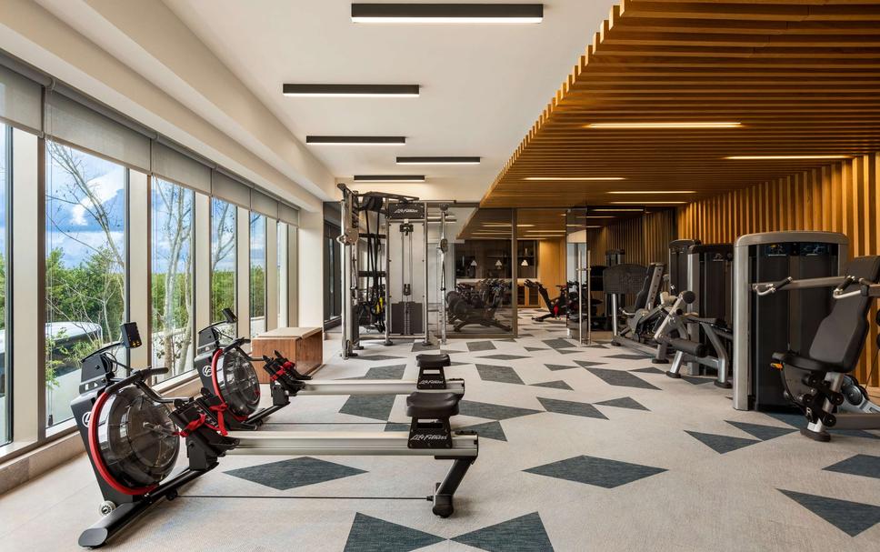 ice-7403860-99692694-618871