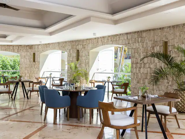 CANIA-P0043-El-Comedor-Outdoor-Dining-Area.4x3