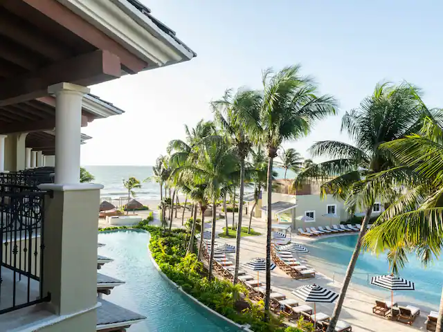 CANIA-P0061-Ocean-View-King-Balcony-View.4×3