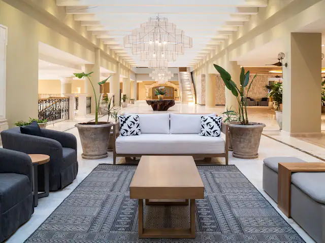 CANIA-P0066-Main-Lobby-Seating-Area.4×3