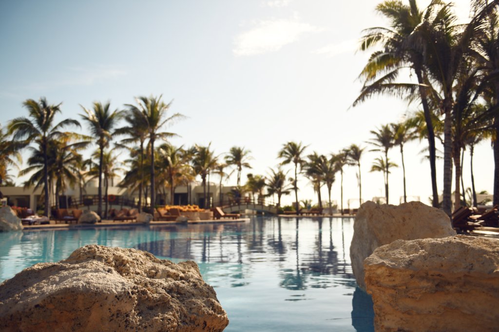 Pool-4__FitMaxWzE2MDAsMTYwMF0_FitMaxWzEwMjQsNjg3XQ