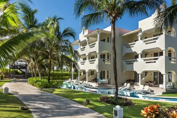 dorado-royal-hotel_idvpbYv