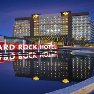 hrhcancun-exterior