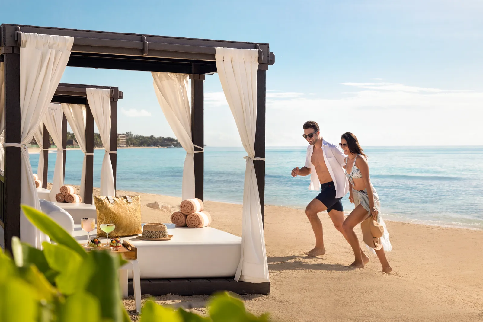 Hilton_Playa_Del_Carmen_Beach_Cabanas