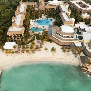 Catalonia Yucatan Beach