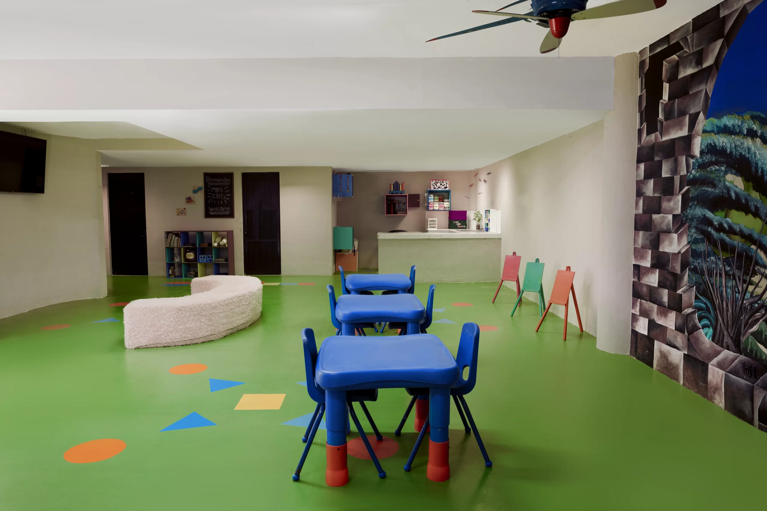 YucatanBeach Kids Club 03.jpg