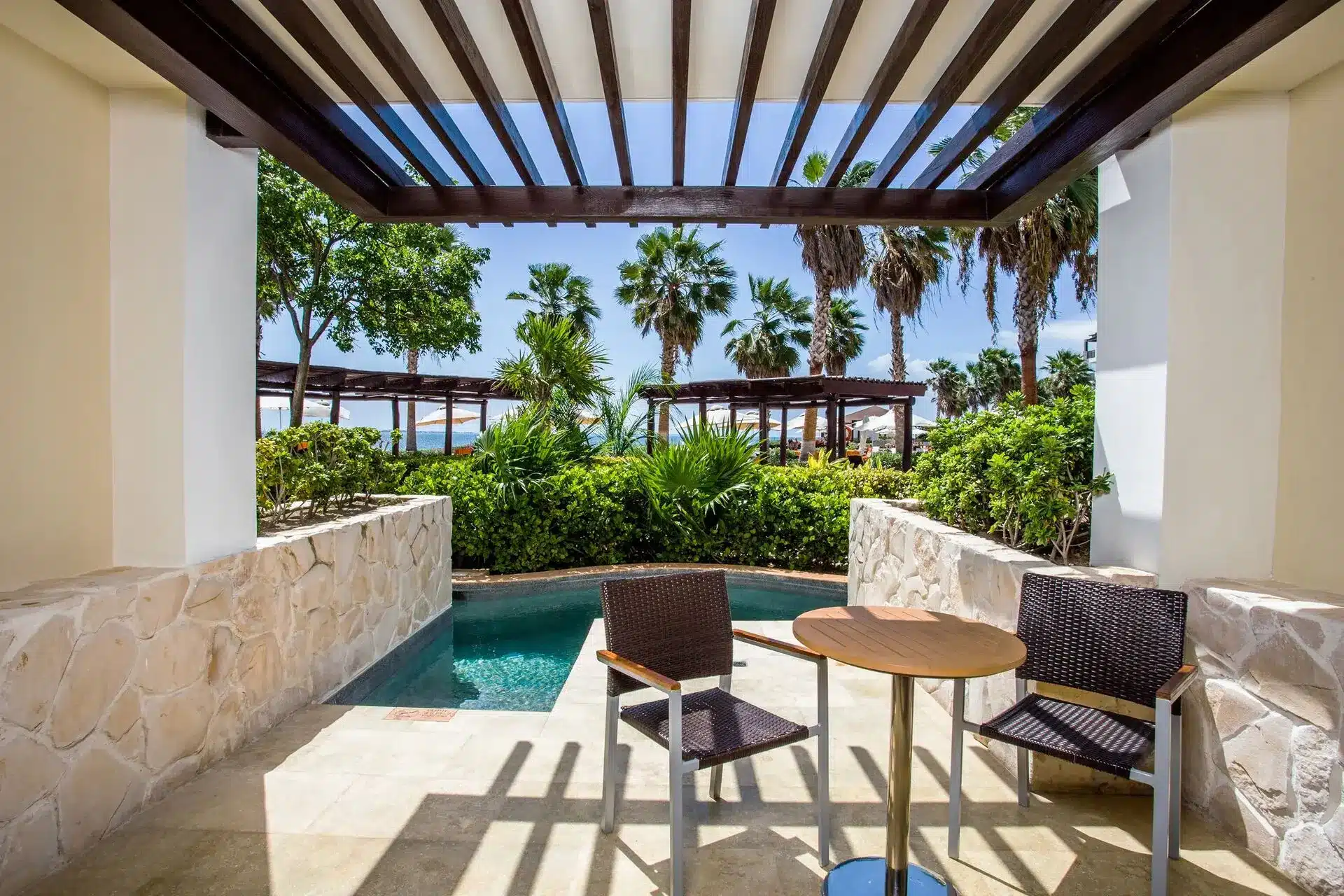 SECPM-PC-JR-OV-SO-TER-AP