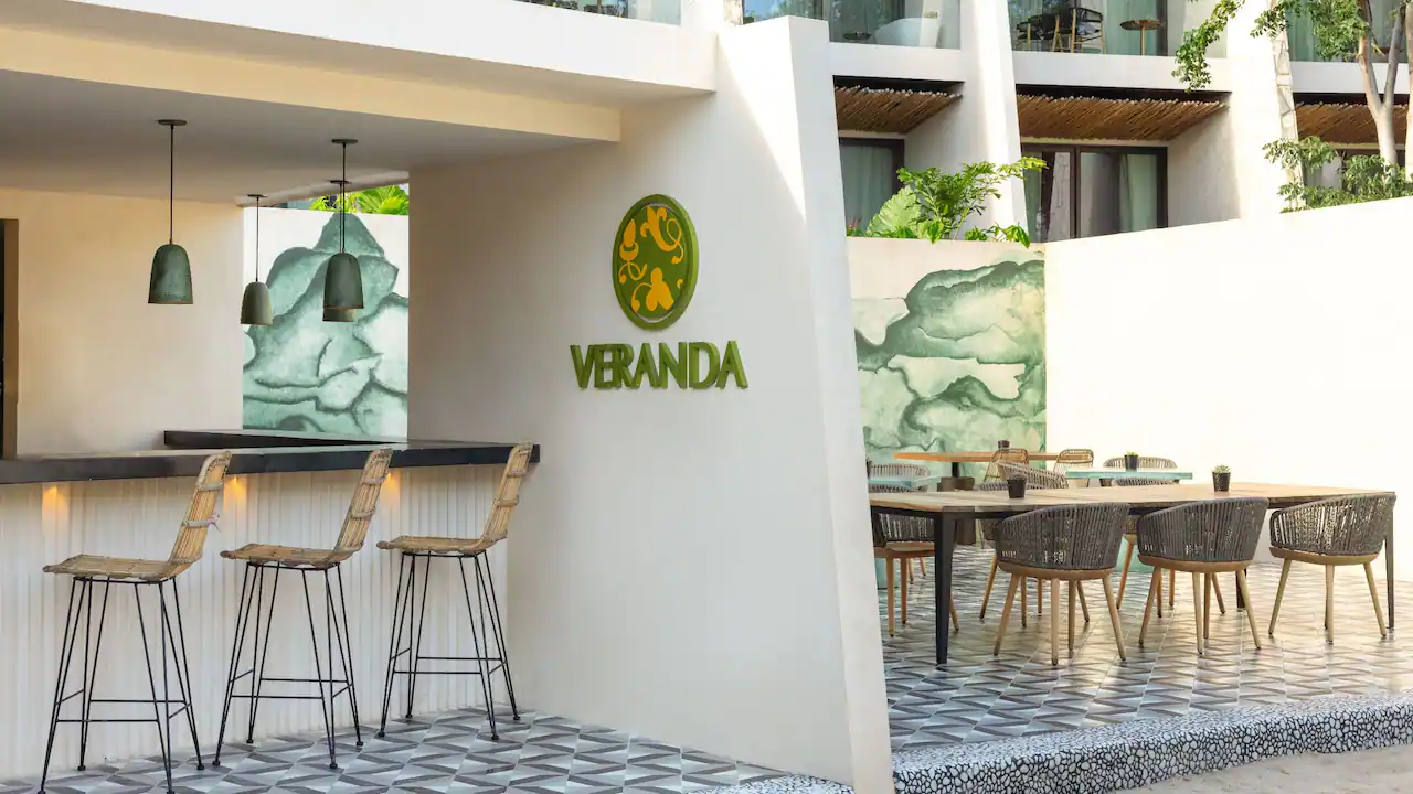 SECTU-P0020-Veranda.16×9