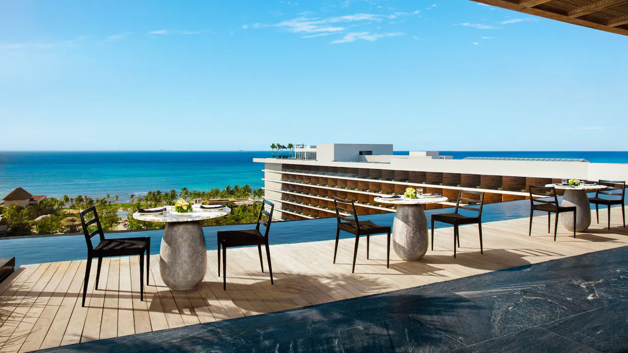 SEPDC-P0036-Observatory-Seating.16×9