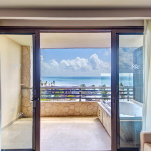 royalton_riviera_cancun_luxury_suite_ocean_view_terrace_jacuzzi-4-6230abbb2d757