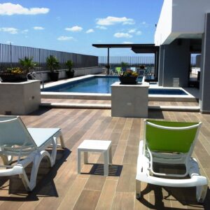 piscina.jpg_1920x1440_0.75930400-1418942111