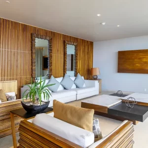 Devossion_Carousel_Accomodations_2_1274x821