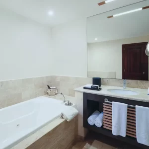 gp-white-sand-junior-suite-beachfront-3