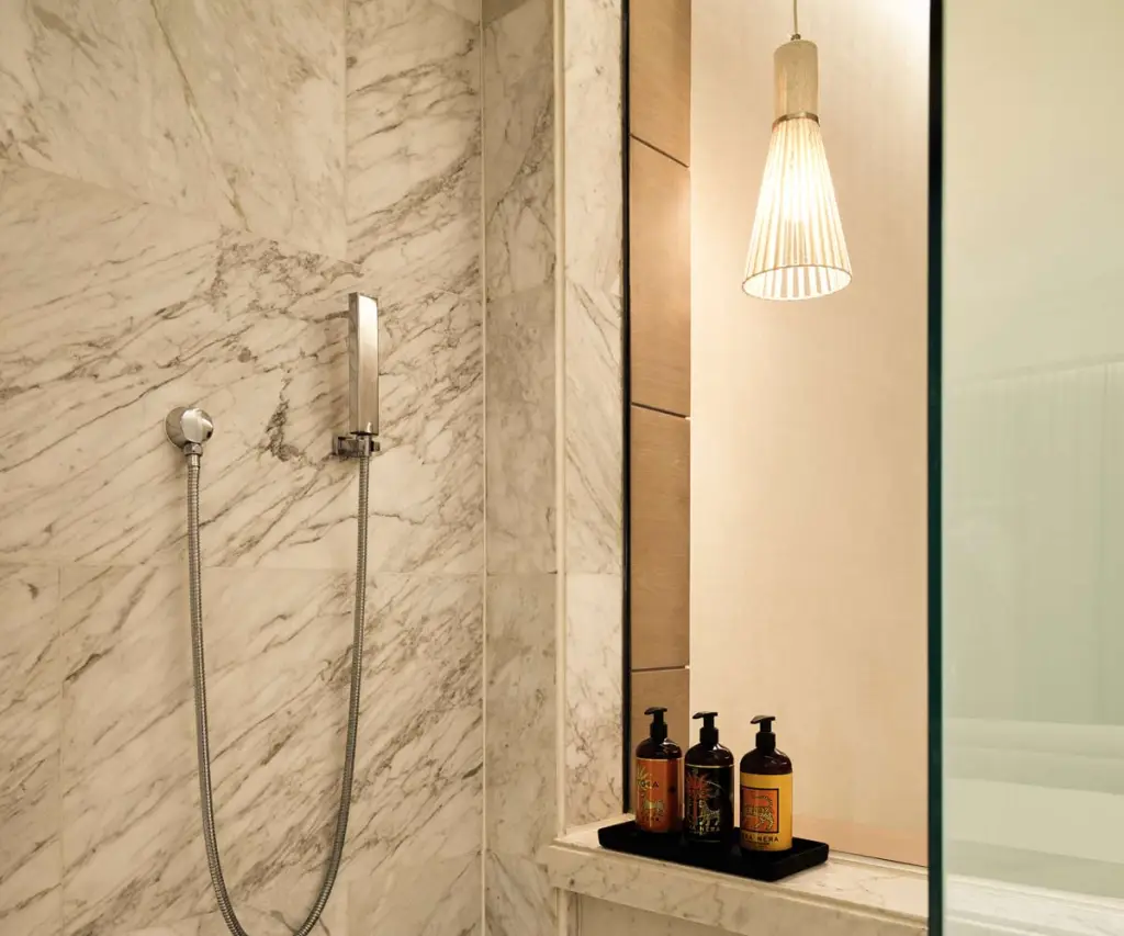 sls-playa-mujeres-rooms-suites-captivate-swim-out-family-05